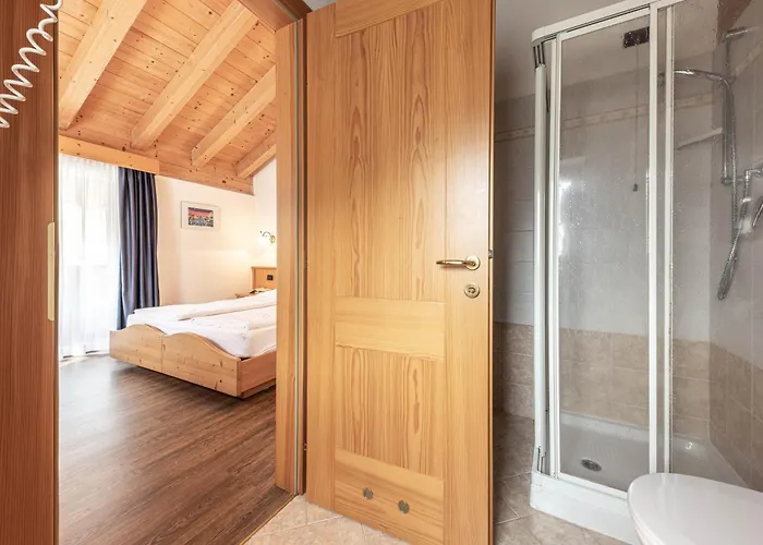Hotel Siror